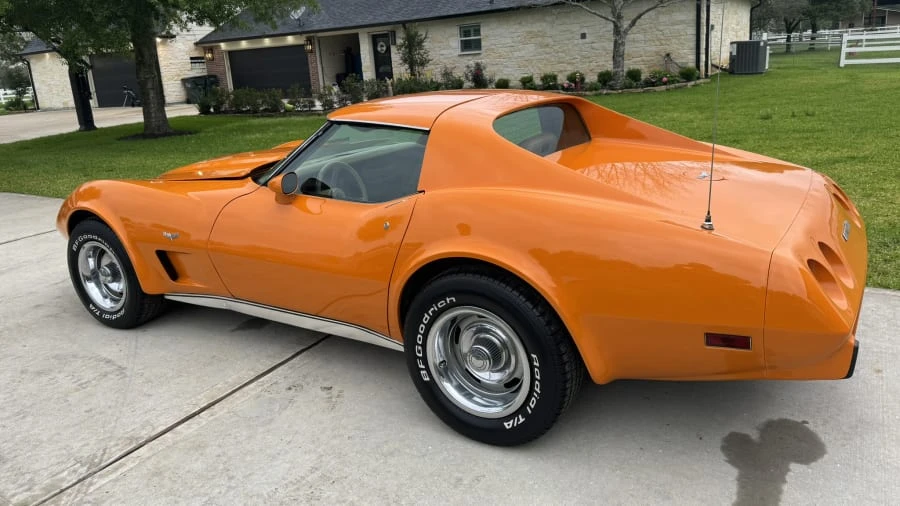 1977 Chevrolet Corvette C3 - Image 2 of 10