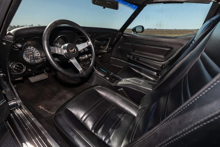 1977 Chevrolet Corvette C3 - Image 15 of 25
