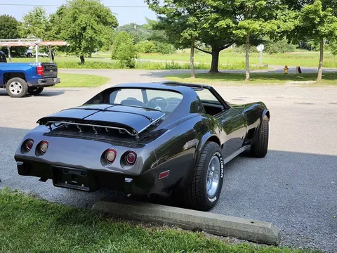 1977 Chevrolet Corvette C3 - Image 3 of 4