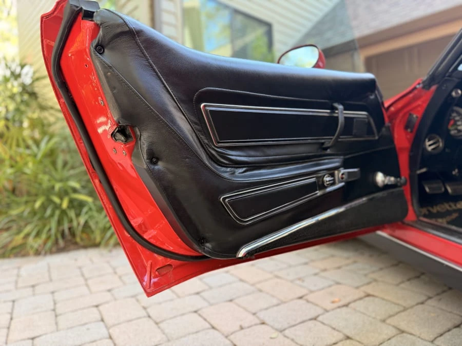1977 Chevrolet Corvette C3 - Image 25 of 30