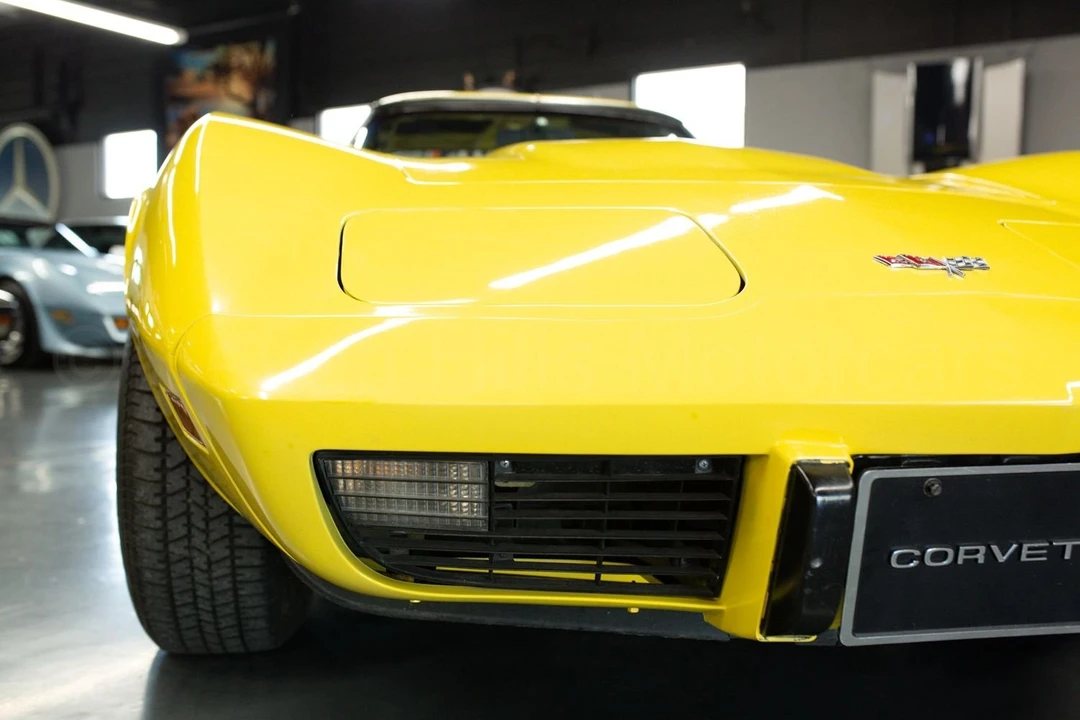 1977 Chevrolet Corvette C3 - Image 17 of 18