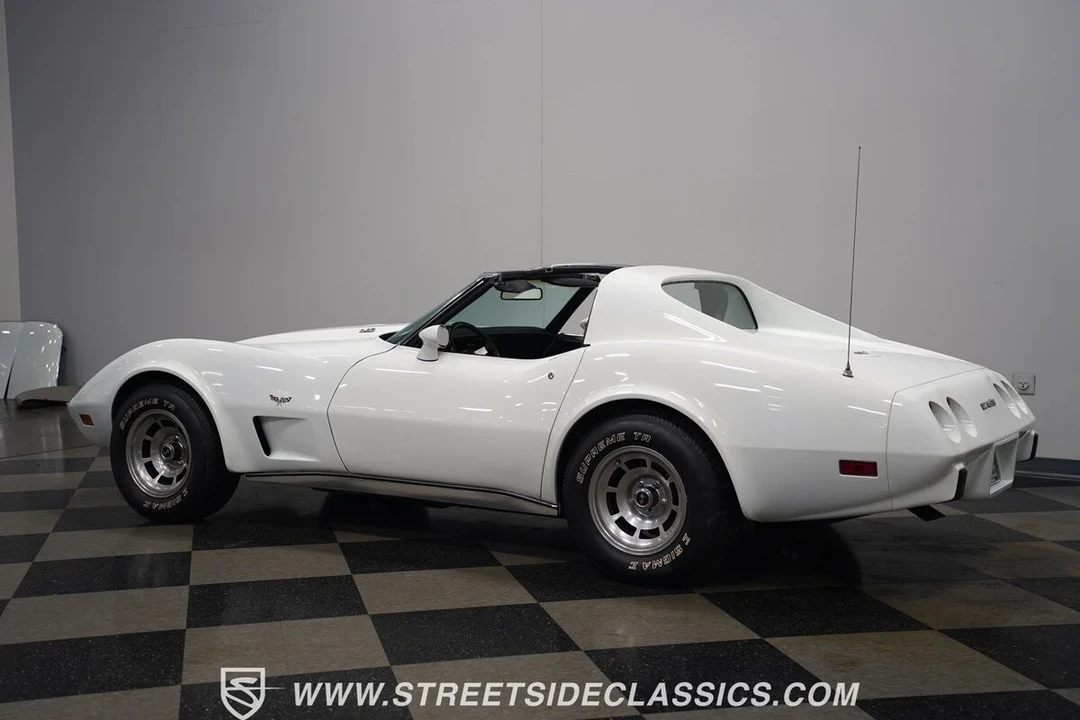 1977 Chevrolet Corvette C3 - Image 11 of 12