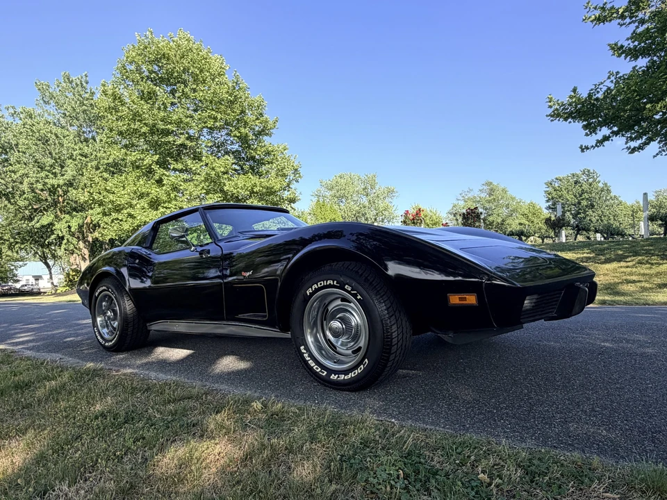 1977 Chevrolet Corvette C3 - Image 10 of 31