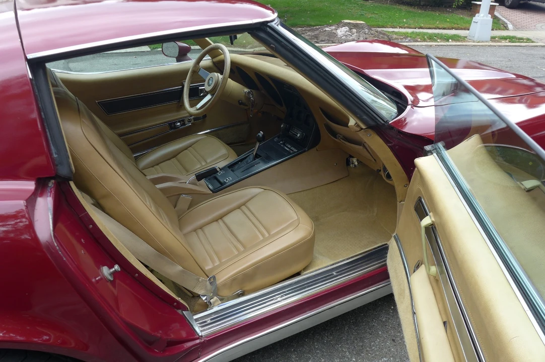 1977 Chevrolet Corvette C3 - Image 17 of 31