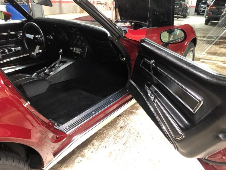 1977 Chevrolet Corvette C3 - Image 24 of 31