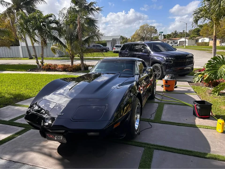1977 Chevrolet Corvette C3 - Image 4 of 10