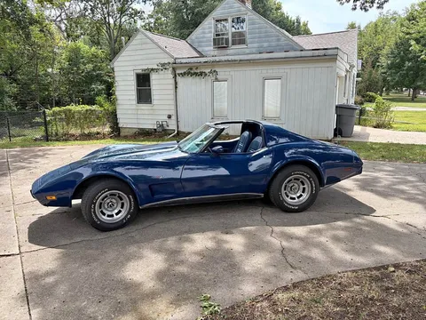 1977 Chevrolet Corvette Stingray Coupe 2D