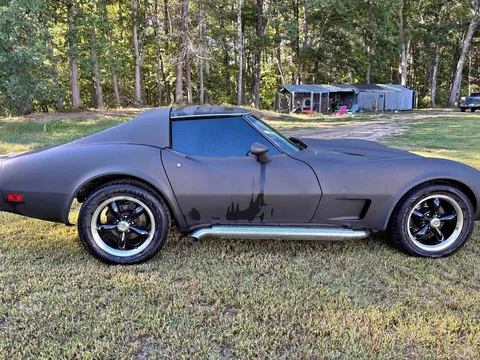 1977 Chevrolet Corvette Stingray Coupe 2D