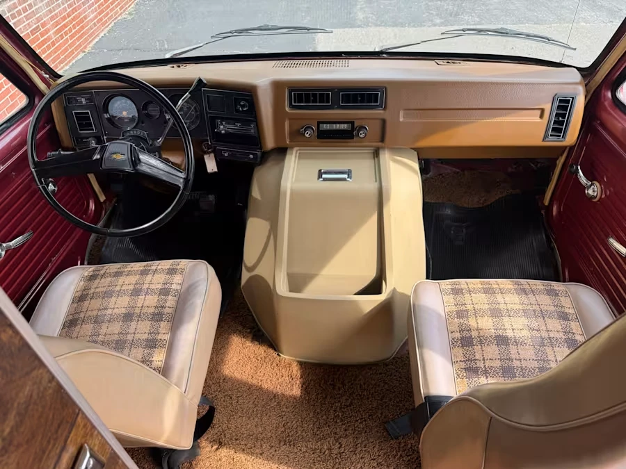 1977 Chevrolet G-Series Van - Image 9 of 18