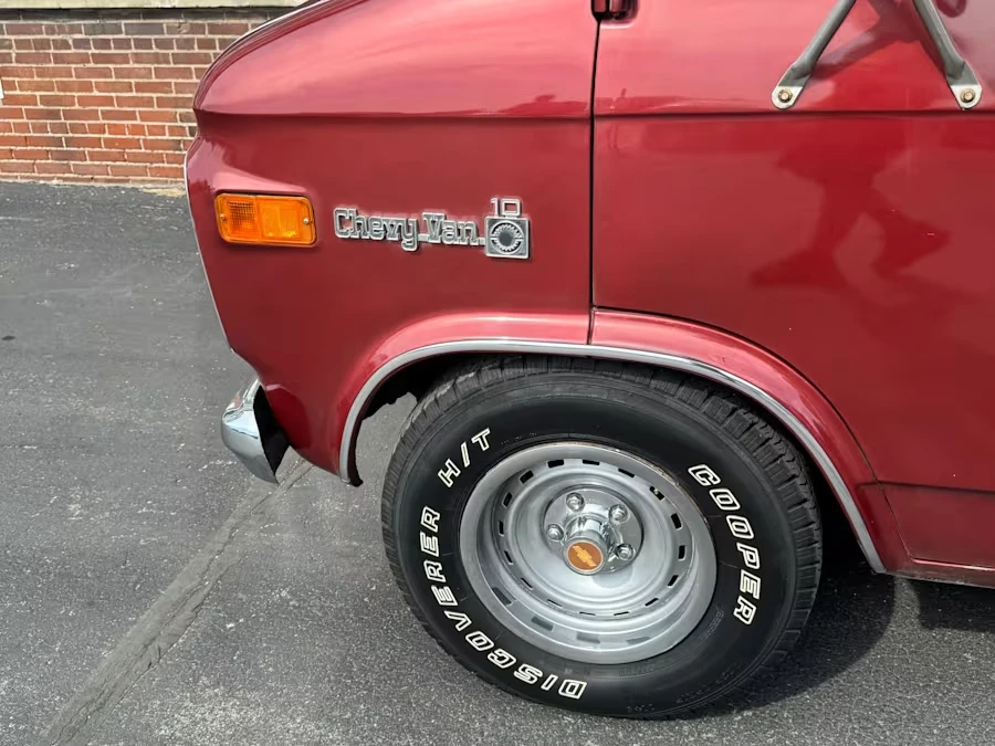 1977 Chevrolet G-Series Van - Image 4 of 18