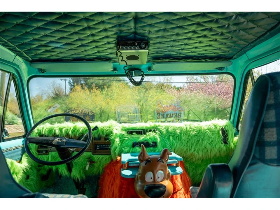 1977 Chevrolet G-Series Van - Image 10 of 10