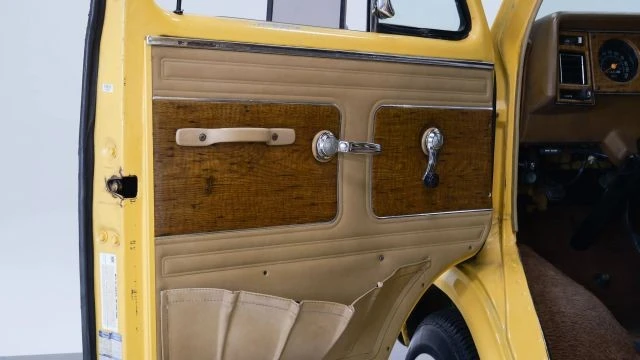 1977 Chevrolet G-Series Van - Image 19 of 21