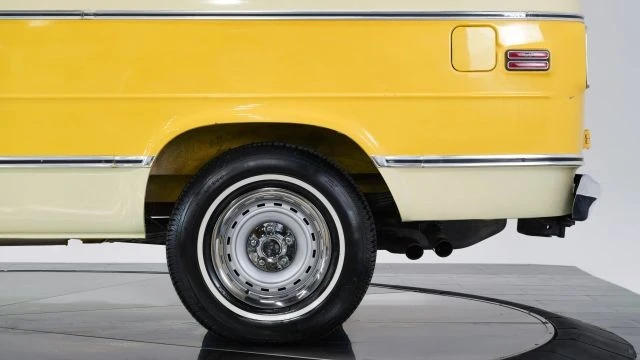 1977 Chevrolet G-Series Van - Image 15 of 21