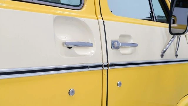 1977 Chevrolet G-Series Van - Image 20 of 21