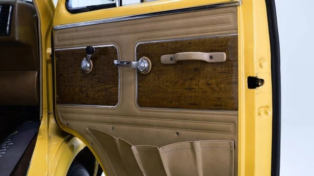 1977 Chevrolet G-Series Van - Image 17 of 21