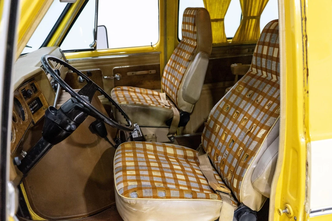 1977 Chevrolet G-Series Van - Image 4 of 7