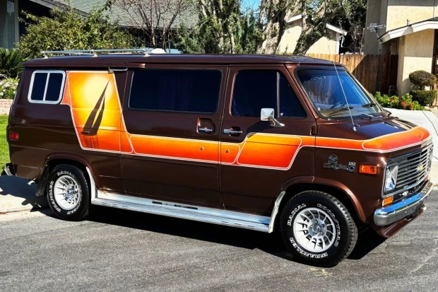1977 Chevrolet G-Series Van - Image 3 of 8