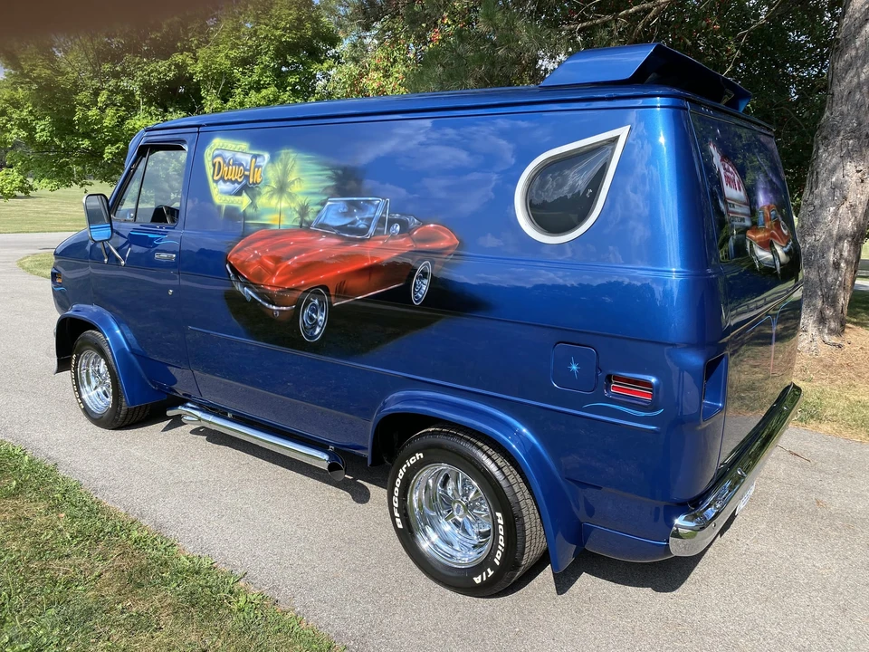 1977 Chevrolet G-Series Van - Image 7 of 31