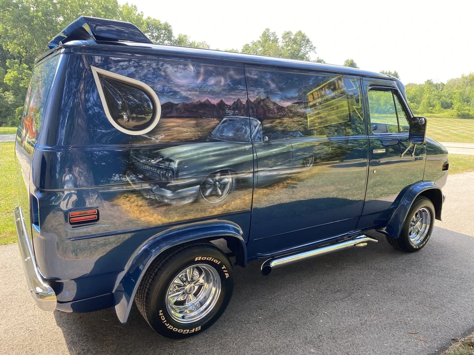 1977 Chevrolet G-Series Van - Image 11 of 31