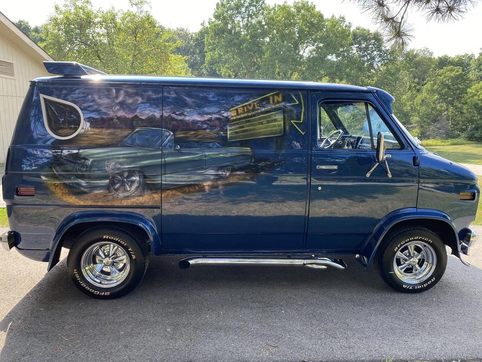 1977 Chevrolet G-Series Van - Image 12 of 31