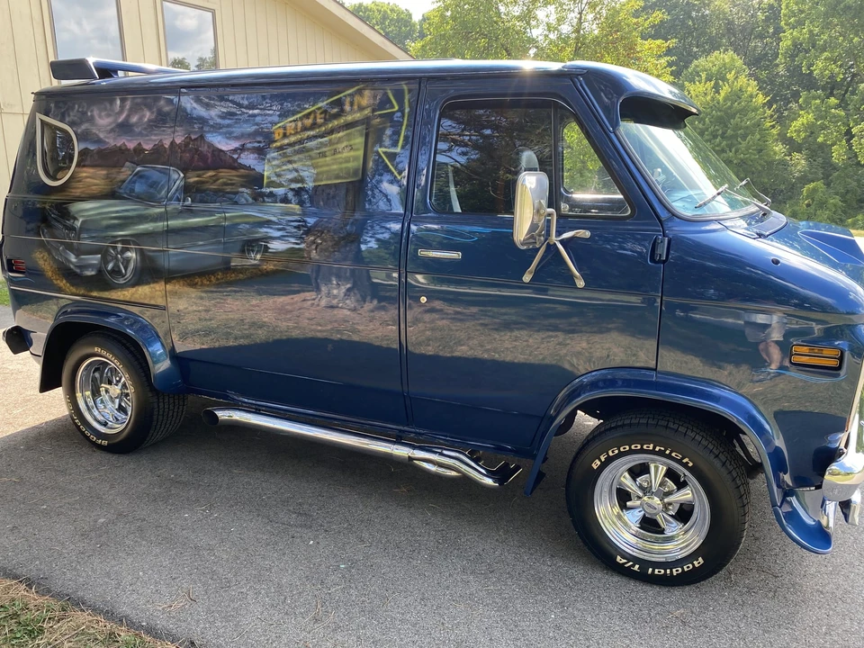 1977 Chevrolet G-Series Van - Image 13 of 31