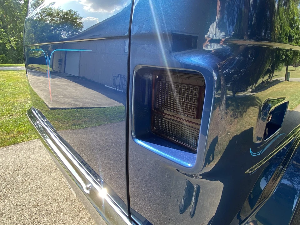 1977 Chevrolet G-Series Van - Image 27 of 31