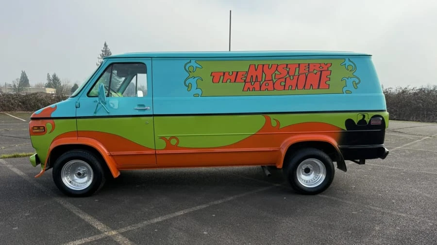 1977 Chevrolet G-Series Van - Image 10 of 31