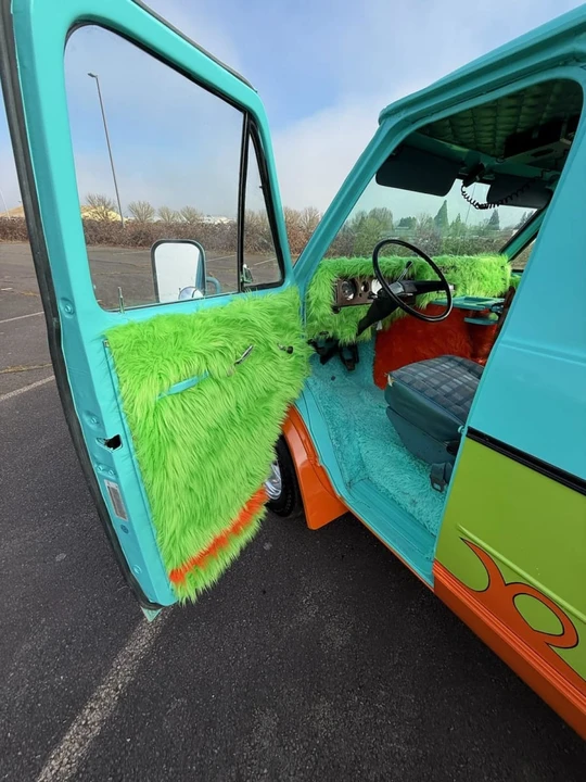 1977 Chevrolet G-Series Van - Image 26 of 31