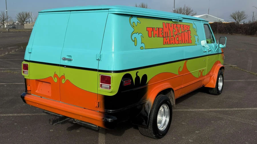 1977 Chevrolet G-Series Van - Image 18 of 31