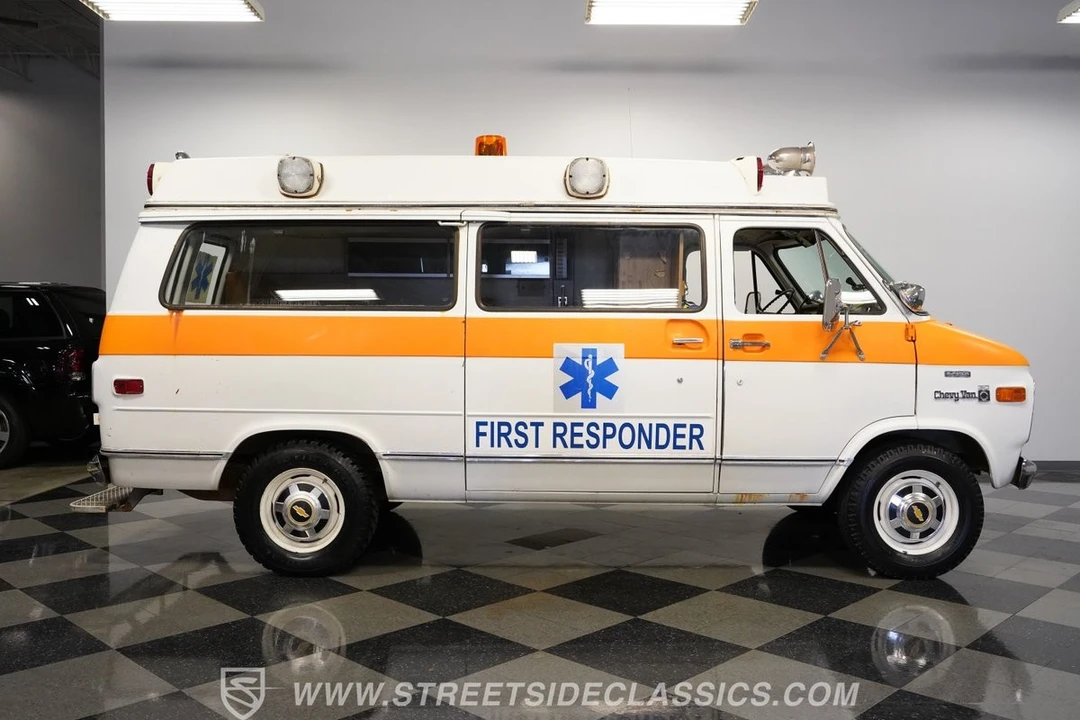 1977 Chevrolet G-Series Van - Image 14 of 21