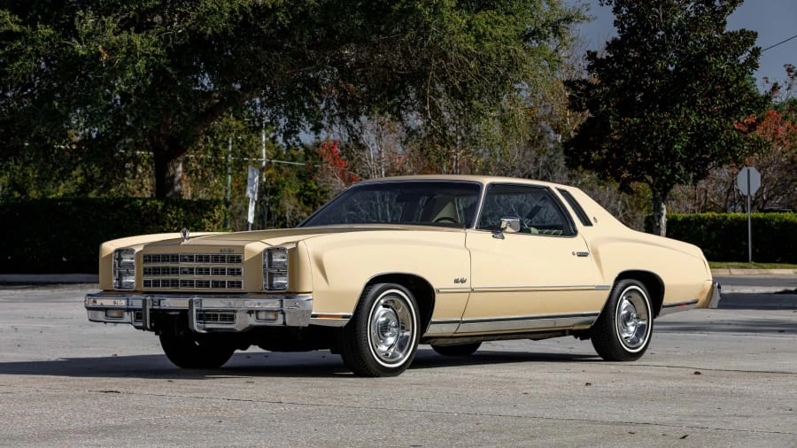 1977 Chevrolet Monte Carlo 2nd Gen - Image 11 of 31