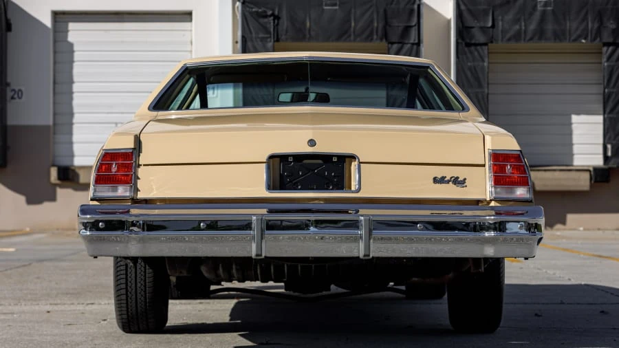 1977 Chevrolet Monte Carlo 2nd Gen - Image 5 of 31