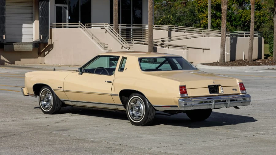 1977 Chevrolet Monte Carlo 2nd Gen - Image 3 of 31