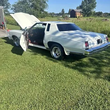 1977 Chevrolet Monte Carlo LT Coupe 2D