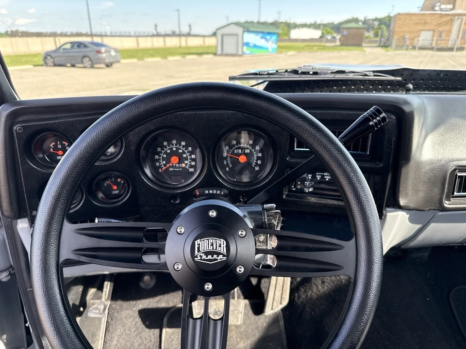 1977 Chevrolet Silverado - Image 10 of 12
