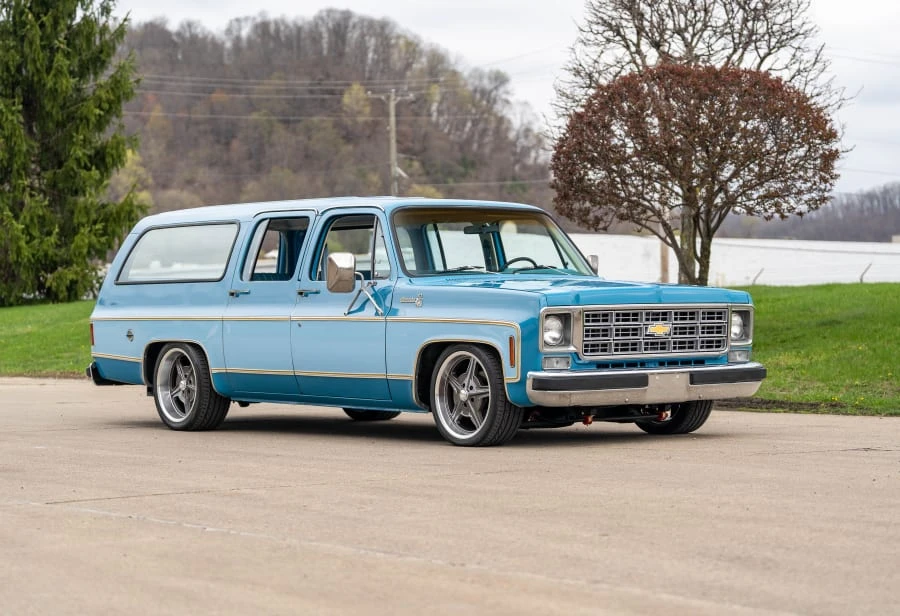 1977 Chevrolet Suburban 7th Gen - Image 6 of 31