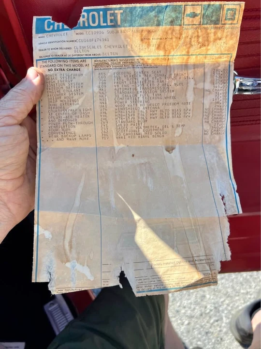 1977 Chevrolet Suburban 7th Gen - Image 9 of 20