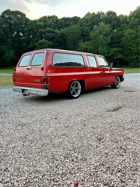 1977 Chevrolet Suburban 7th Gen - Image 6 of 20