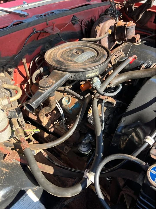 1977 Chevrolet Suburban 7th Gen - Image 18 of 20