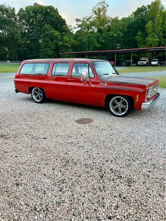 1977 Chevrolet Suburban 7th Gen - Image 8 of 20