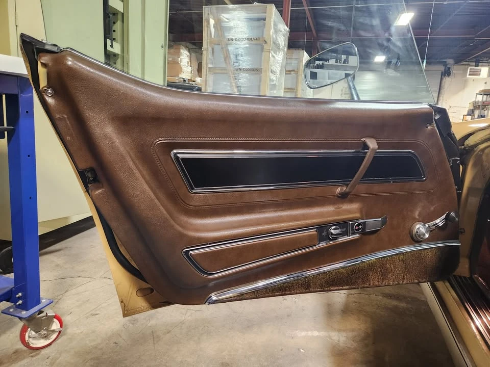 1977 Chevrolet Corvette C3 - Image 4 of 10