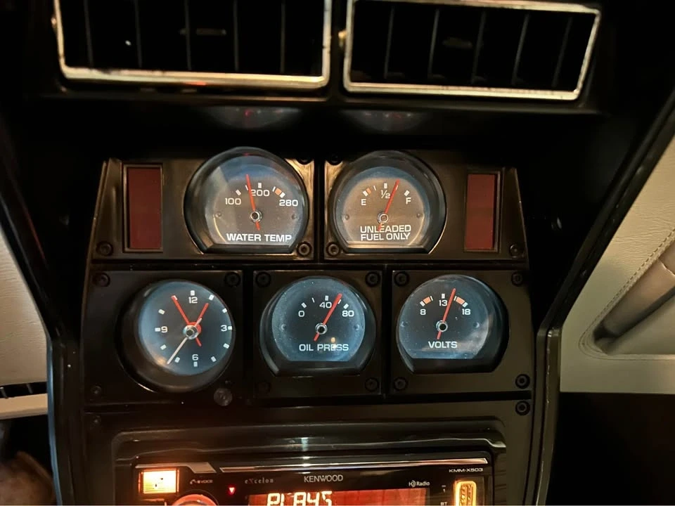 1977 Chevrolet Corvette C3 - Image 3 of 8