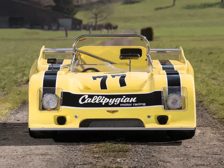 1977 Chevron - Image 11 of 29