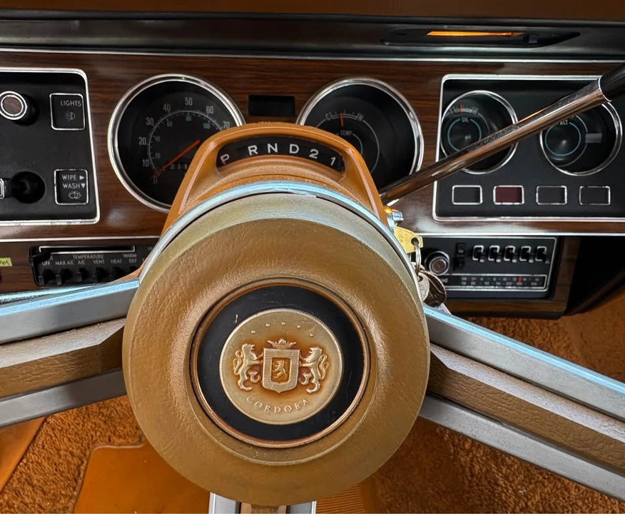 1977 Chrysler Cordoba - Image 17 of 20