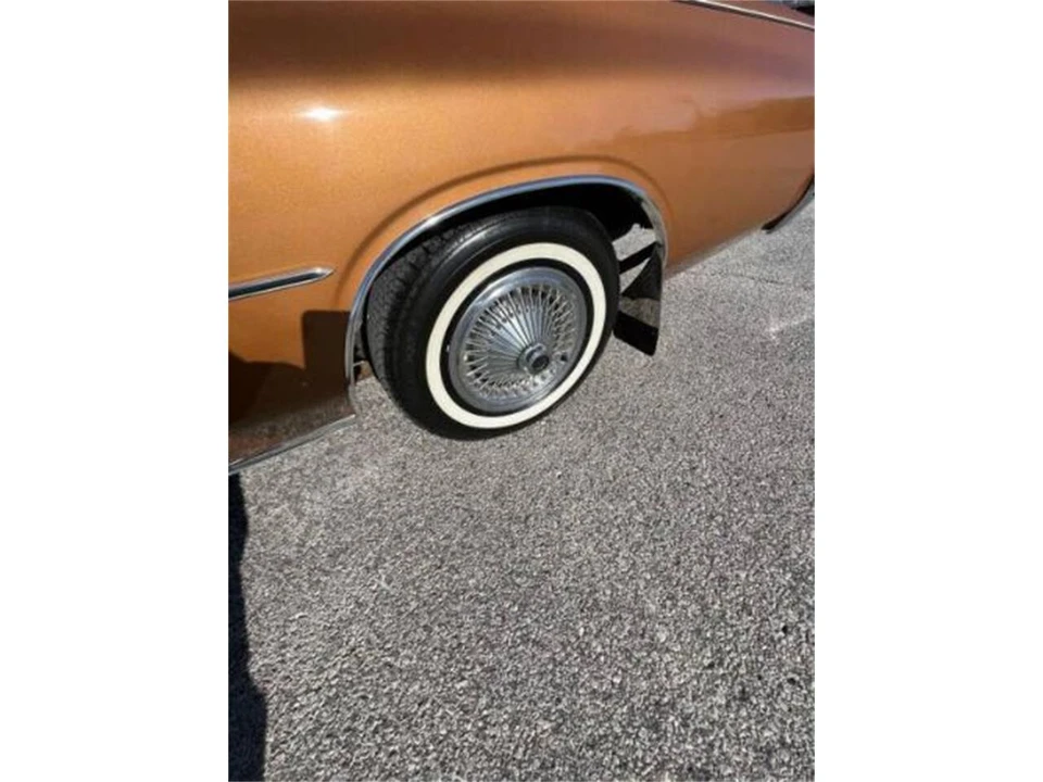 1977 Chrysler Cordoba - Image 27 of 30