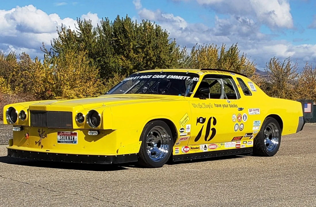 1977 Chrysler Cordoba - Image 1 of 31