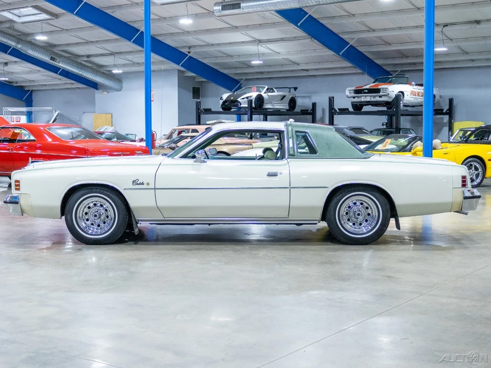 1977 Chrysler Cordoba - Image 4 of 21