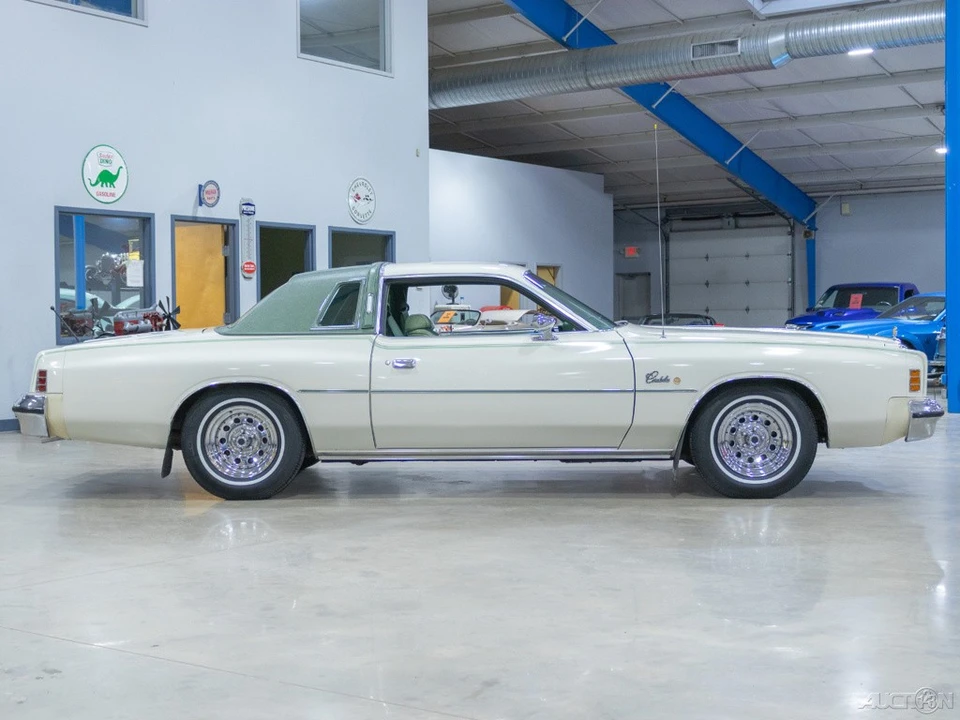 1977 Chrysler Cordoba - Image 8 of 21