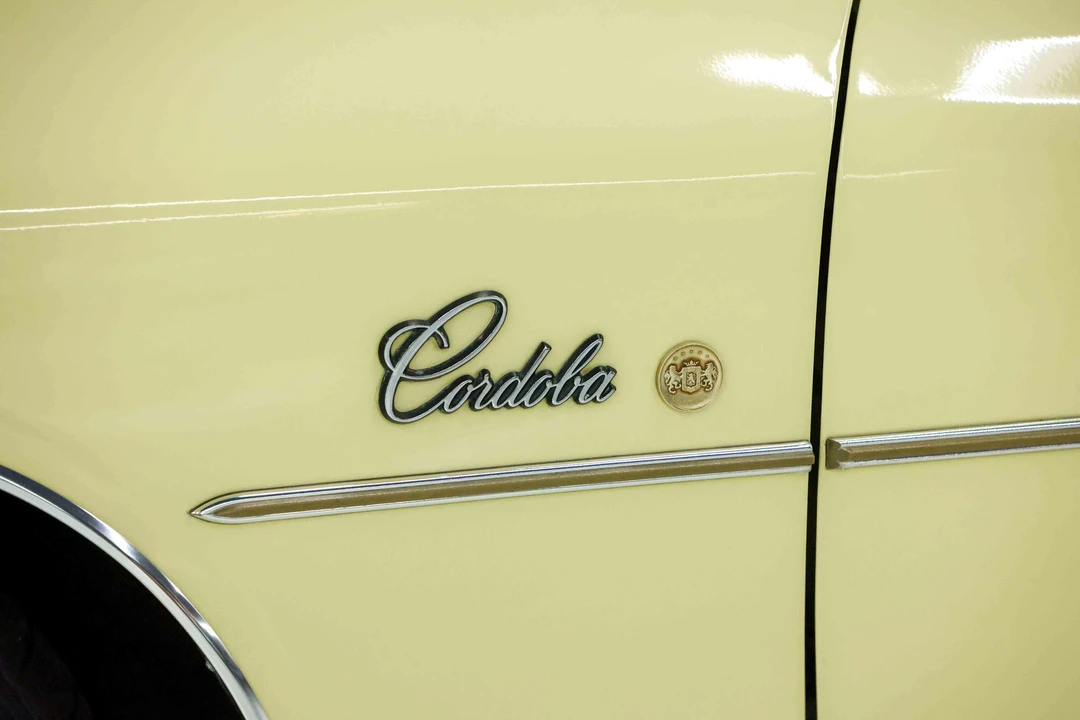 1977 Chrysler Cordoba - Image 27 of 31
