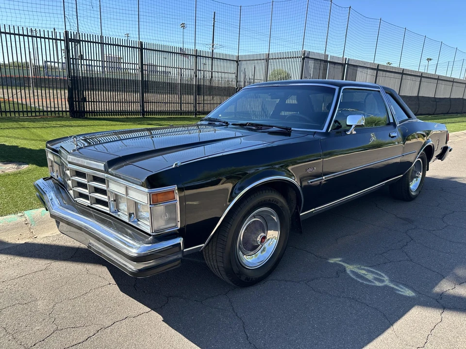 1977 Chrysler LeBaron - Image 5 of 31